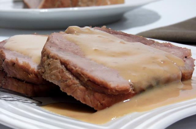 Rôti de porc à la bière, miel et moutarde - Photo par didine1512