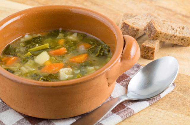 Soupe de chou façon campagnarde - Photo par vekasm