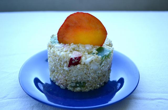 Salade de quinoa, nectarine et feta - Photo par Chef Mignonnette