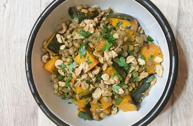 Salade de lentilles au potimarron rôti et granola salé - Photo par Pascale Weeks