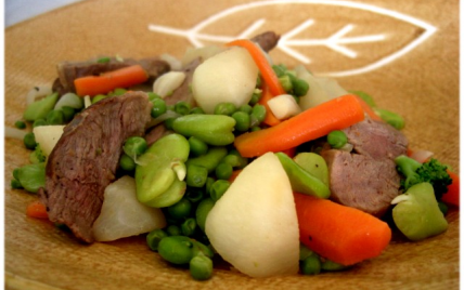 Jeunes légumes sautés au wok et émincé de canard - Photo par Manuela S.