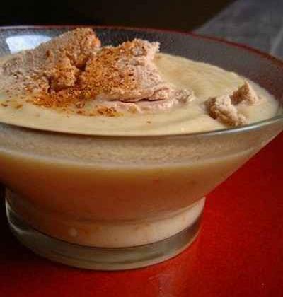 Crème de chou-fleur chaude aux copeaux de foie gras - tottot