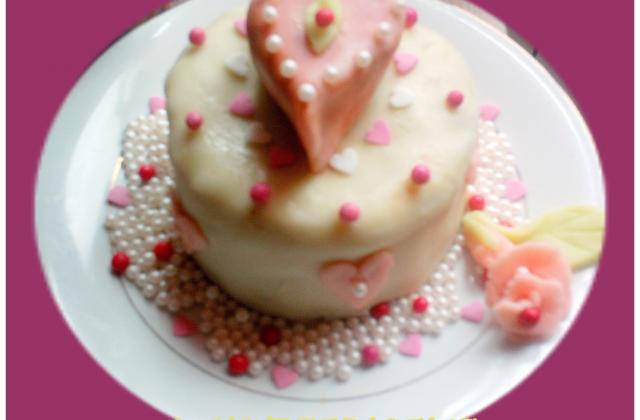 Cupcakes cœur en mini-pièce montée - Photo par cuisine et partage
