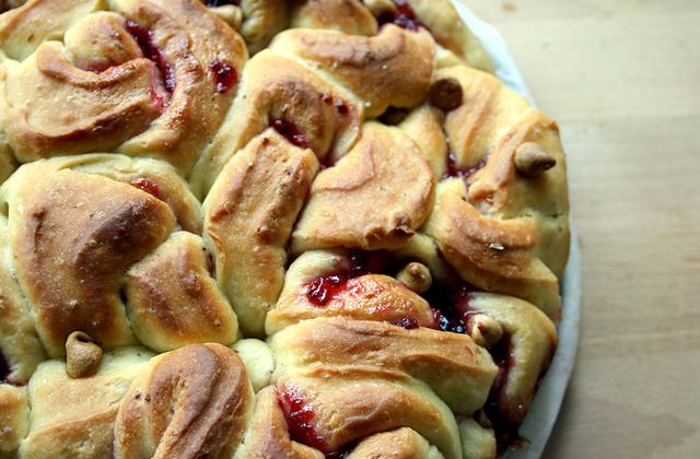 Brioche à la confiture et au beurre de cacahuètes - maellell