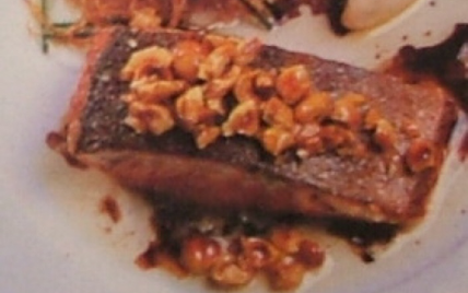 Saumon aux noisettes grillées - Photo par capali