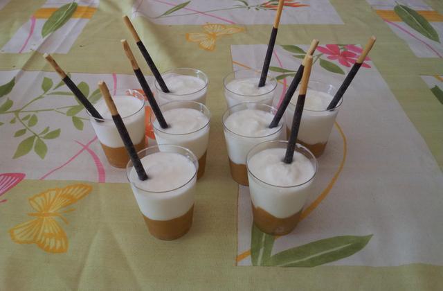Verrines compote de mirabelles et fromage blanc - Photo par elisaoo