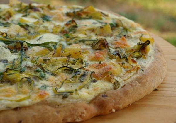 Pizza blanche aux courgettes - Alberie26