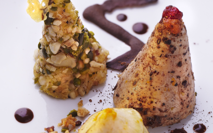 Poulet farci au foie gras, son confit, polenta et racines... - gwenSC