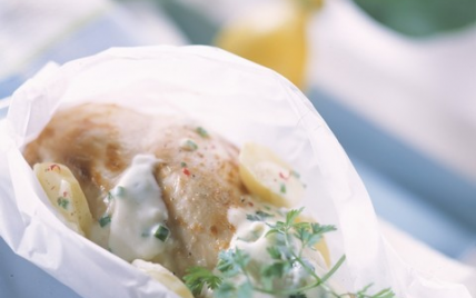 Cuisses de lapin en papillote et sa crème citronnée et herbe - Photo par Lapin de France