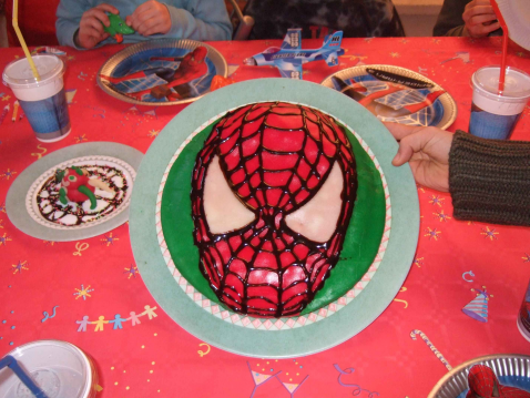 Gâteau anniversaire Spiderman - Photo par audphi