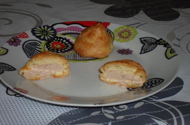 Gougères farcies thon mayonnaise - Photo par vabrye