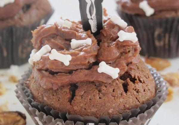 Cupcake chocolat-noisette (et os!) - Photo par eloala