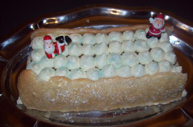 Bûche croustillante au chocolat blanc et lait - dalyz
