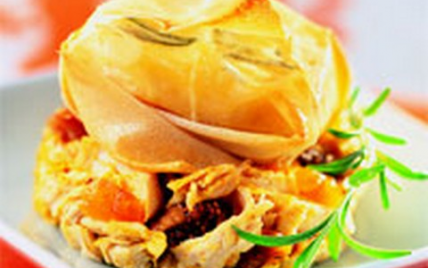 Dinde aux fruits secs et Rocamadour en croûte - Photo par Fromages de Chèvre