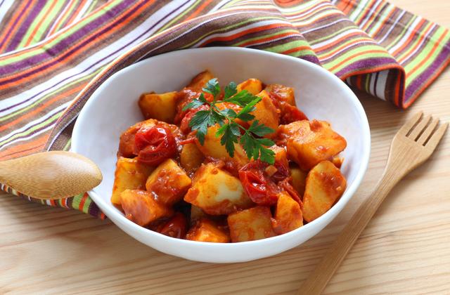 Patatas bravas au Cuisine Companion - Photo par Silvia Santucci