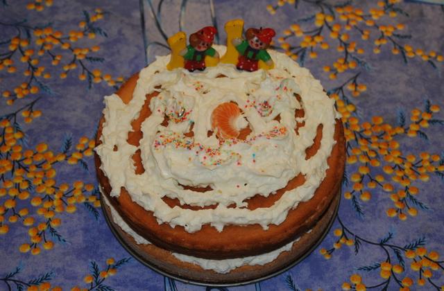 Gâteau à la crème chantilly - Photo par lauraderudd