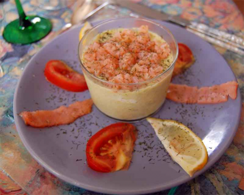 Verrine de saumon fumé sur lune mousse d'asperge - Photo par nathanF