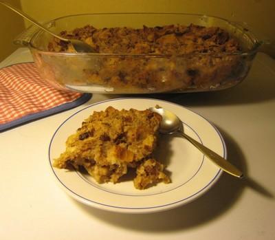 Pudding au rhum et raisins secs - Photo par vancov