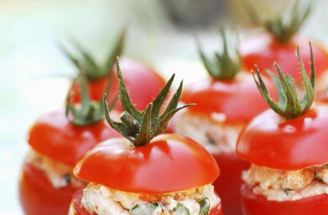 Tomates cocktail au thon - Photo par Amora