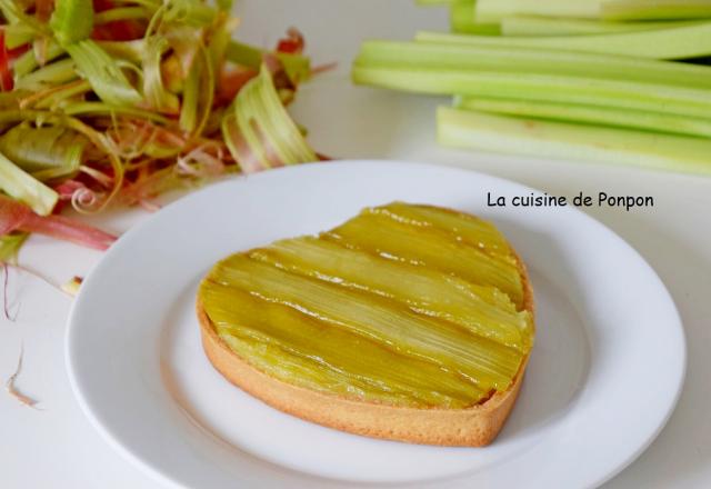 Cœur de rhubarbe à la crème d'amande