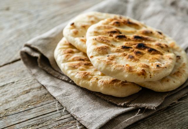 “Super pour vos sandwichs, vos grillades et vos tartinades” : François-Régis Gaudry  vous conseille une recette inratable et facile de pains pitas !