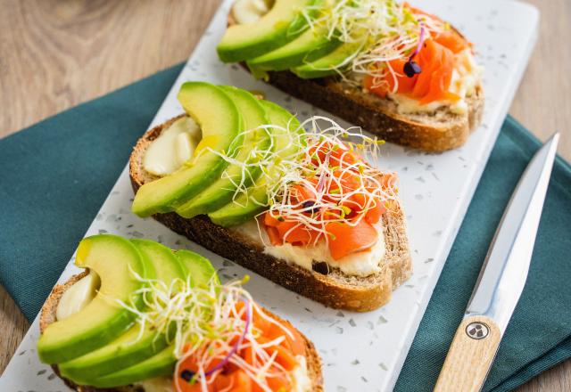 Bruschetta Saint-Marcellin, saumon et avocat