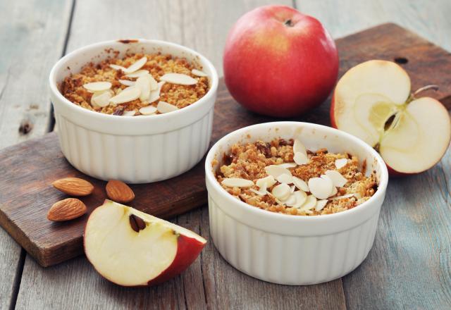 Crumble aux pommes sans beurre : une diététicienne partage sa recette aussi saine que gourmande !