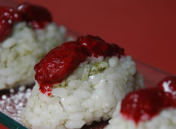 Sushis sucrés matcha et framboise