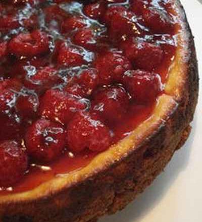 Gâteau au fromage et aux framboises