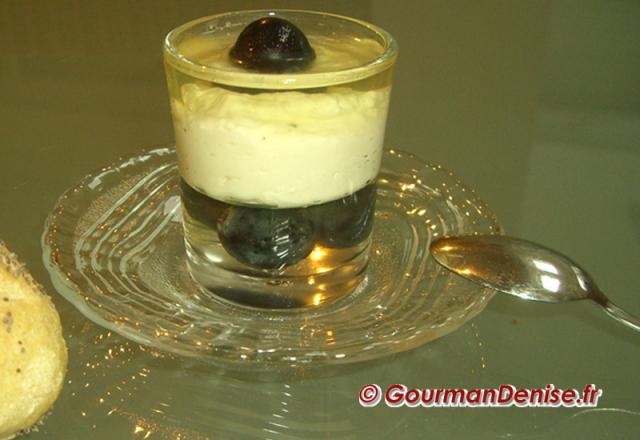 Crème de roquefort Papillon en gelée de muscat