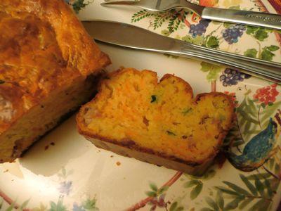 Cake carottes lardons