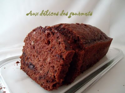 Cake moelleux chocolat, pommes et courgettes