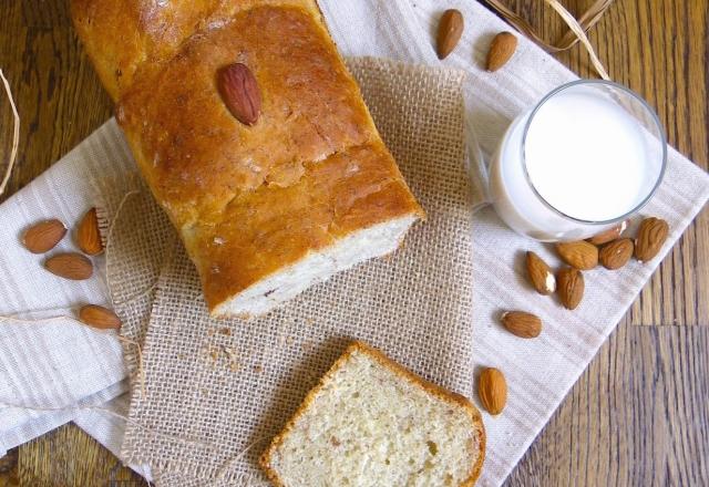 Brioche au lait d'amande et okara