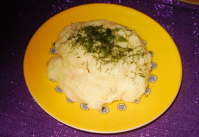 Polenta crémeuse aux herbes potagères