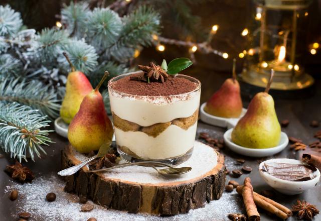 Tiramisu d’automne : succombez à notre recette à la crème de marrons et aux poires pour ce mois de novembre