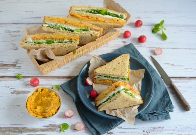 Club sandwich au houmous de carottes