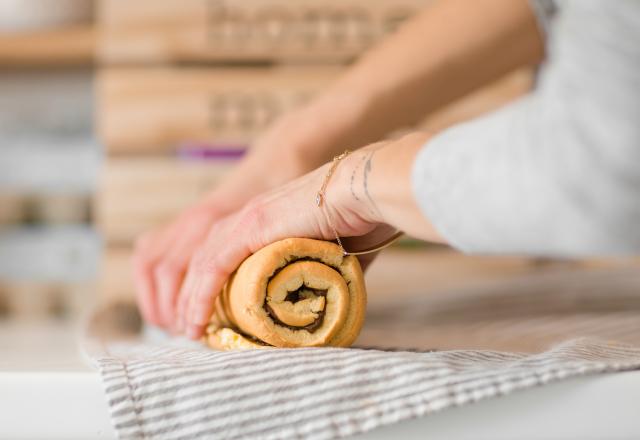 Pour vos gâteaux roulés à la place de la génoise, Christophe Michalak livre sa recette de biscuit façon pâte à choux