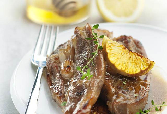 Tendrons de veau marinés au citron, miel et thym