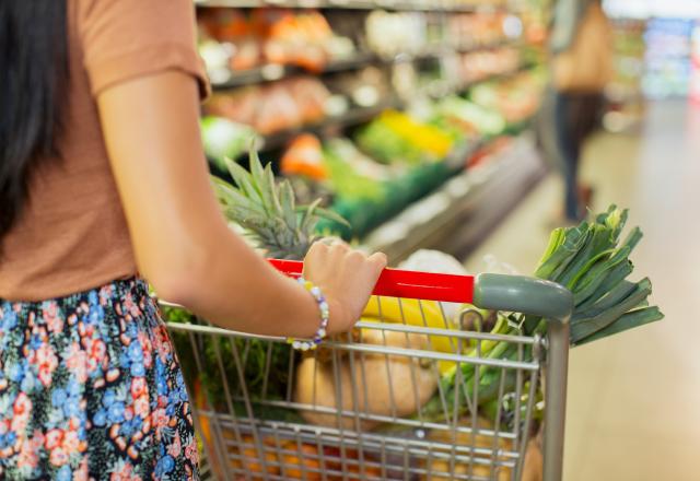 E.Leclerc, Auchan, Cora… Quelle est la marque de distributeurs la moins chère ?