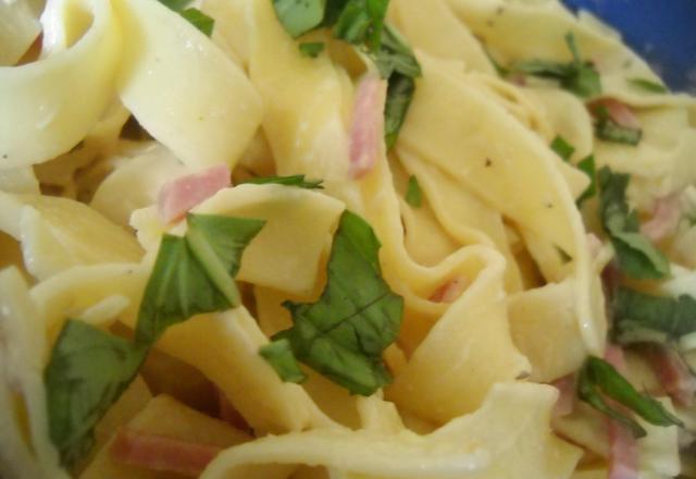 Salade de tagliatelle