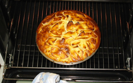 Gâteau aux pommes et à la cannelle