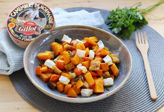 Salade de potimarron rôti, graines de courge, croûtons maison et camembert