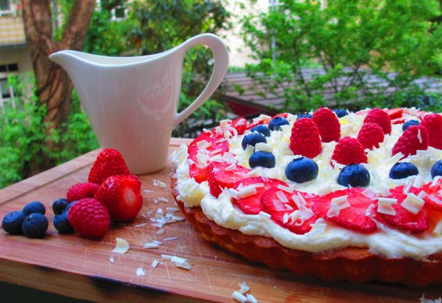 Gâteau aux fruits rouges et crème mascarpone