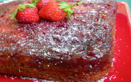 Gâteau tatin aux fraises caramel au Vvnaigre balsamique