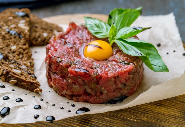 Encore meilleur qu’au bistrot, Norbert Tarayre nous montre comment faire très facilement un tartare de bœuf  !