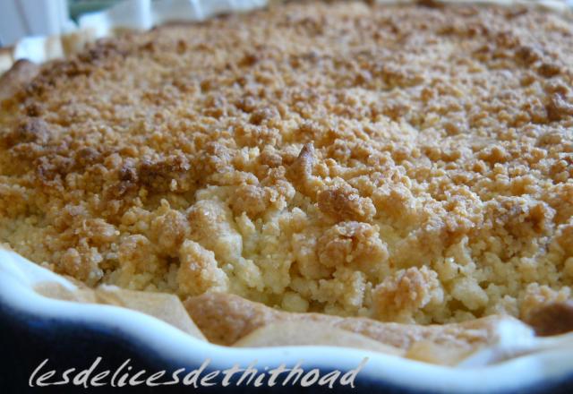 Tarte de crumble aux pommes et aux amandes