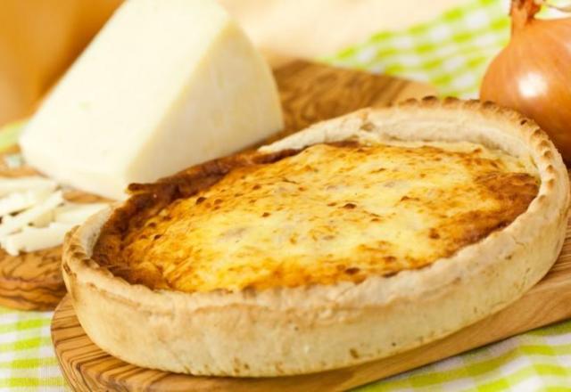 Quiche lorraine à la crème fromagère Elle & Vire