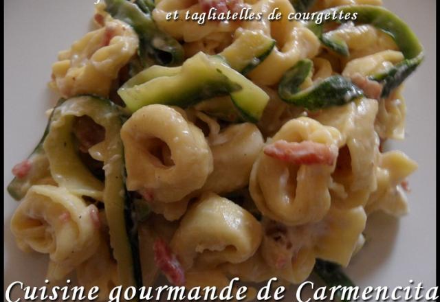 Tortelloni au jambon cru et tagliatelles de courgettes au gorgonzola