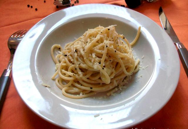 Spaghetti cacio e pepe