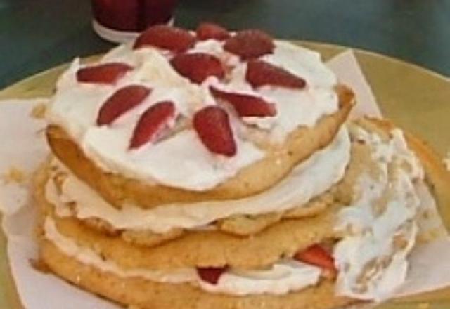 Gâteau d'antan aux fraises de grand-mère